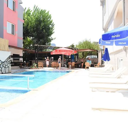 Sefikbey Hotel & Aparts Hotel